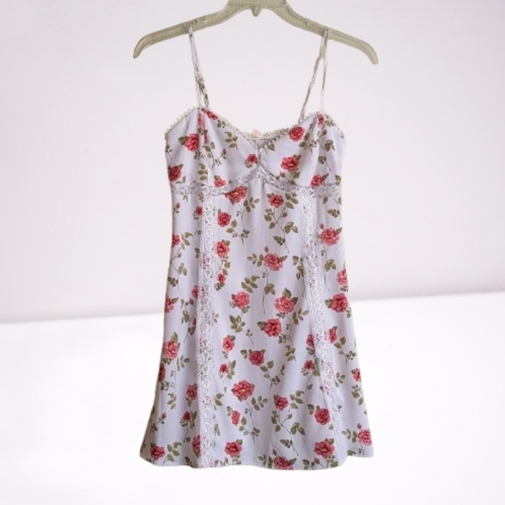 LA Hearts Sweetheart White Pink Floral Y2K Dress Empire Waist Lace Detail